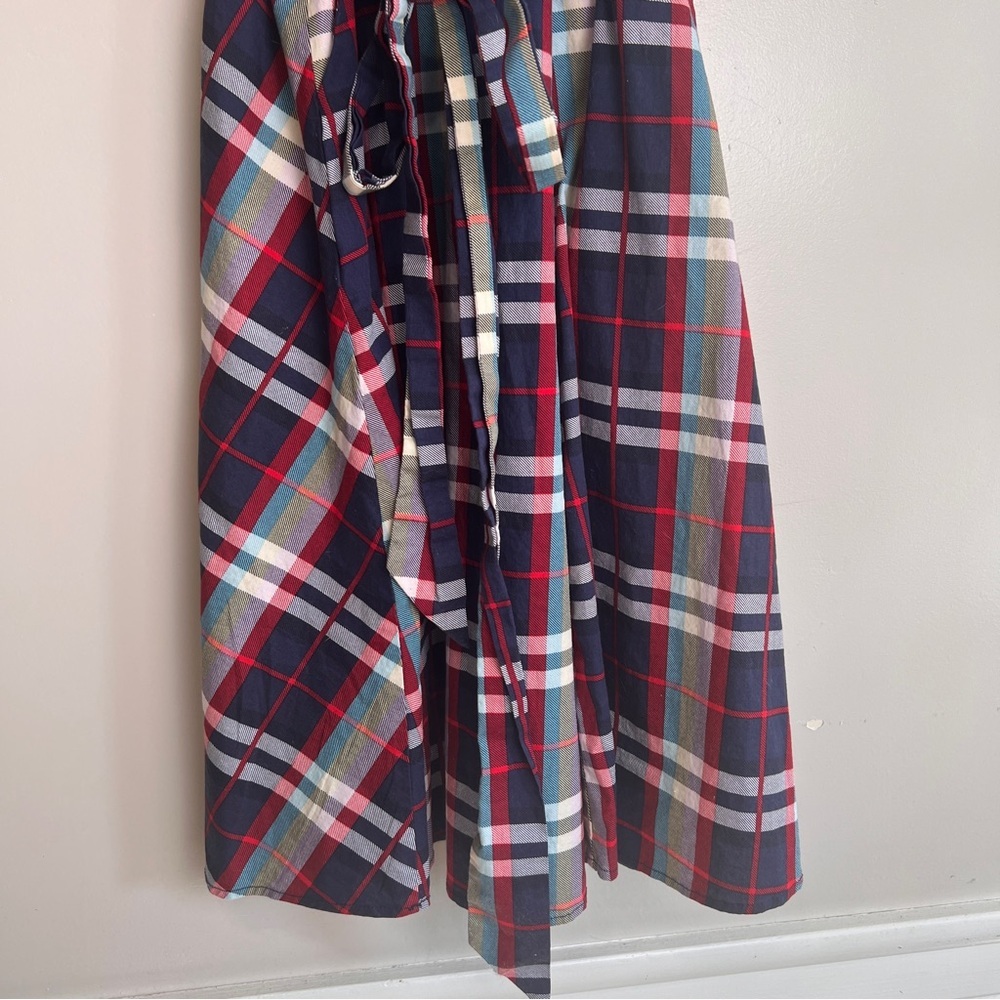 Torrid Women's 1 or 1X Collared Sleeveless Poplin Plaid Skater Dress Pockets EUC - Picture 4 of 8